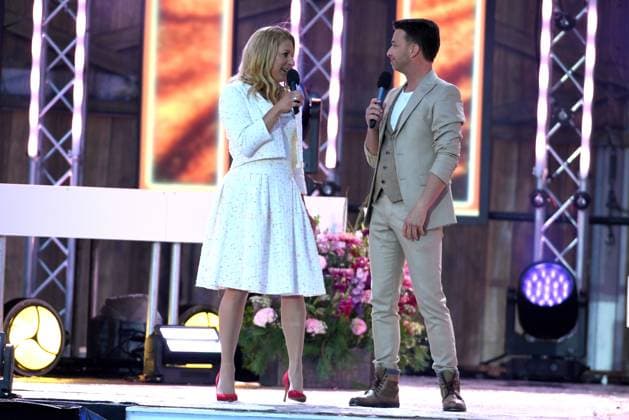 24.06.2023 - Bad Kleinkirchheim St. Oswald am Hoferriegel in Österreich (AUT) - Wenn die Musi spielt Open Air 2023 - Stefanie Hertel und Marco Ventre,
