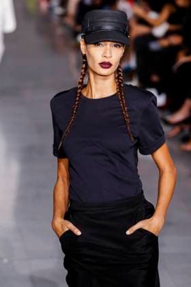 MFW - Supermodels Walk For Max Mara Joan Smalls walks the runway at the Max Mara show during Milan Fashion Week Spring Summer 2020 on September 19, 2019 in Milan, Italy. Photo by Alain Gil-Gonzalez ABACAPRESS.COM Milan italy Italy  Copyright: xGil-GonzalezxAlain ABACAx 701250_011 Gil-GonzalezxAlain ABACAx 701250_011
