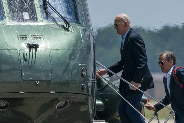 US President Joe Biden boards Marine One with his son Hunter Biden and grandson Beau Biden at Joint Base Andrews. President Biden was briefed and will continue to follow the unfolding situation in Russia. Featuring: President Joe Biden, Hunter Biden Where: Camp Springs, Maryland, United States When: 24 Jun 2023 Credit: Shawn Thew POOL via CNP startraksphoto.com Copyright: xShawnxThewx-xPoolxviaxCNPx 52841328 EDITORIAL USE ONLY. NOT FOR USE BY NEWSPAPERS BASED IN THE UK.