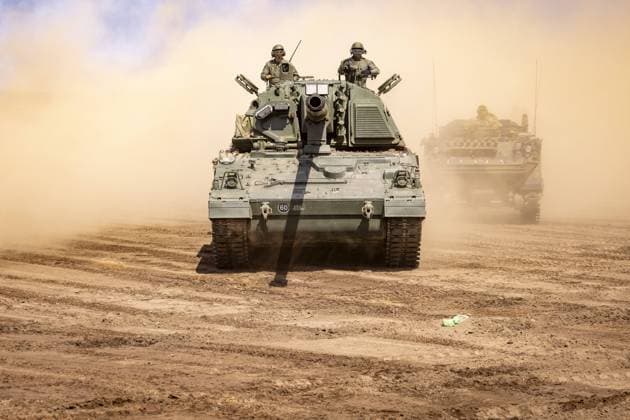 Eine Panzerhaubitze 2000 bei der Uebung GRIFFIN STORM in Pabrade. Pabrade, 26.06.2023 Pabrade Litauen *** A self-propelled howitzer 2000 during the exercise GRIFFIN STORM in Pabrade Pabrade, 26 06 2023 Pabrade Lithuania Copyright: xThomasxImox