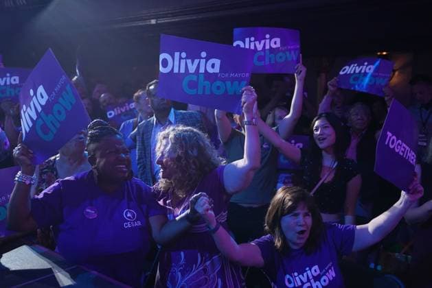 June 26, 2023, Toronto, ON, CANADA: Olivia Chow supporters cheer as they watch polls report during a municipal election night event in Toronto on Monday, June 26, 2023. Toronto CANADA  - ZUMAc35_ 20230626_zaf_c35_107 Copyright: xChrisxYoungx