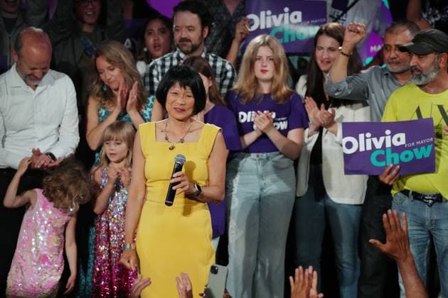 June 26, 2023, Toronto, ON, CANADA: Toronto s newly elected mayor Olivia Chow celebrates her win at an election night event in Toronto on Monday, June 26, 2023. Toronto CANADA  - ZUMAc35_ 20230626_zaf_c35_120 Copyright: xChrisxYoungx