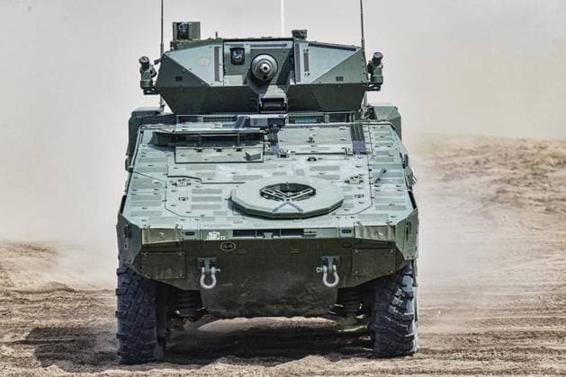 Übung Griffin Storm der deutschen eVA-Brigade in Litauen *** NUR FÜR REDAKTIONELLE ZWECKE *** EDITORIAL USE ONLY ***<p>Bundesminister der Verteidigung Boris Pistorius (SPD) besucht die Übung Griffin Storm der deutschen eVA-Brigade (eVAenhanced Vigilance Activities Brigade) in Litauen. Vilkas-Infanteriekampffahrzeugen (Infantry Fighting Vehicles, IFV) auf Basis des Boxer der Armee von Litauen. Der NATO-Generalsekretär und die Botschafter des Nordatlantikrats verschaffen sich damit ein persönliches Bild über das Engagement der Bundeswehr an der NATO-Ostflanke und die enge Verbundenheit zwischen Deutschland und Litauen, fotografiert am 26. Juni 2023 in PabradÃ , Litauen. Deutschland Berlin Berlin Copyright: MaurizioxGambarini *** Exercis Copyright: MaurizioxGambarini doc7qtqzytm9x01m1sfg9a7 ,EDITORIAL USE ONLY
