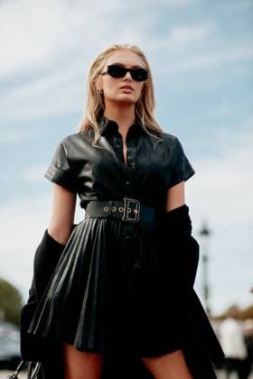 PFW - Street Syle Street style, Romee Strijd arriving at Dior Spring Summer 2022 show, held at Tuileries Garden, Paris, France, on September 28, 2021. Photo by Marie-Paola Bertrand-Hillion ABACAPRESS.COM Paris France  Copyright: xBertrand-HillionxMarie-Paola ABACAx 786769_266 Bertrand-HillionxMarie-Paola ABACAx 786769_266