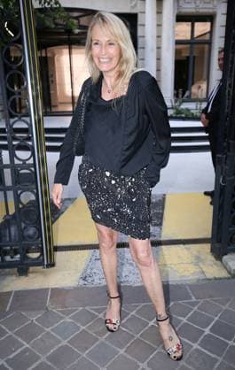 SEMI-EXCLUSIF: Soiree pour les deux ans de l espace Heurgon a Saint Honore en presence de Estelle Lefebure CELEBRITIES: Soiree Heurgon- Paris - 27 06 2023 JonathanRebboah Panoramic  PESRK24022012