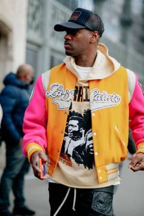 PFW - Street Style Street style, Mateo Berry arriving at Louis Vuitton Fall-Winter 2022-2023 Menswear show, held at Carreau du Temple, Paris, France, on January 20th, 2022. Photo by Marie-Paola Bertrand-Hillion ABACAPRESS.COM Paris France  Copyright: xBertrand-HillionxMarie-Paola ABACAx 798019_030 Bertrand-HillionxMarie-Paola ABACAx 798019_030