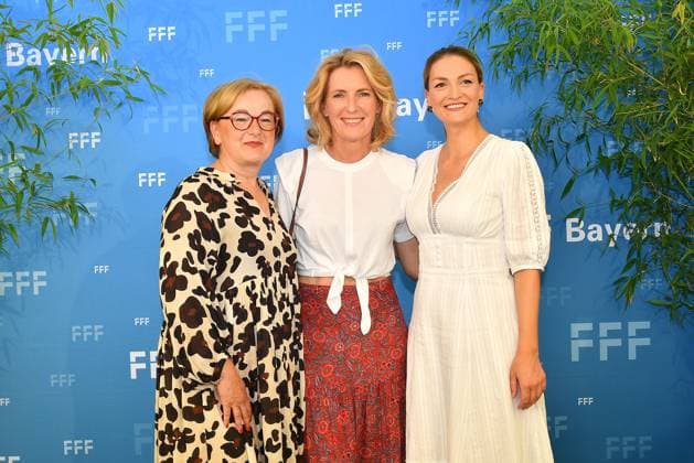 Entertainment Themen der Woch KW26 Bilder des Jahres 2023, Entertainment 06 Juni Entertainment Bilder des Tages FFF Geschaeftsfuehrerin Dorothee Erpenstein, Maria Furtwaengler und Politikerin Judith Gerlach beim FFF Empfang am 29.06.2023 im Rahmen vom Filmfest in Muenchen FFF Empfang beim Filmfest Muenchen 2023 *** FFF Managing Director Dorothee Erpenstein, Maria Furtwaengler and politician Judith Gerlach at the FFF reception on 29 06 2023 at the Filmfest in Munich FFF reception at the Filmfest Muenchen 2023 