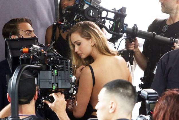 Entertainment Themen der Woch KW26 Bilder des Jahres 2023, Entertainment 06 Juni Entertainment Bilder des Tages NEW YORK, NY- JUNE 29: Jennifer Lawrence seen on the set of a new Dior commercial in New York City on June 29, 2023. Copyright: xRWx