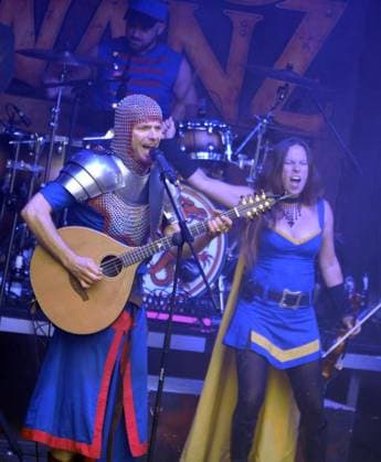 Schloß Broich Burgfolk MMXV - Wenn der Folk rockt! *** NUR FÜR REDAKTIONELLE ZWECKE *** EDITORIAL USE ONLY ***<p>Burgfolk MMXV - Wenn der Folk rockt! Das Bild von Samstag, 15.8.2015 zeigt den Auftritt von Feuerschwanz im Innenhof von Schloß Broich.. D Mülheim Copyright: MÜLLER,xOliver *** Castle Broich Burgfolk MMXV when the Folk rocks *** ONLY FOR EDITORIAL PURPOSE *** EDITORIAL USE ONLY *** P Burgfolk MMXV when the Folk rocks the Picture from Saturday, 15 8 2015 shows the Appearance from Firetail at Courtyard from Castle Broich D Mülheim Copyright MÜLLER,xOliver Copyright: MÜLLER,xOliver docnrwhugopicture82151911 EDITORIAL USE ONLY