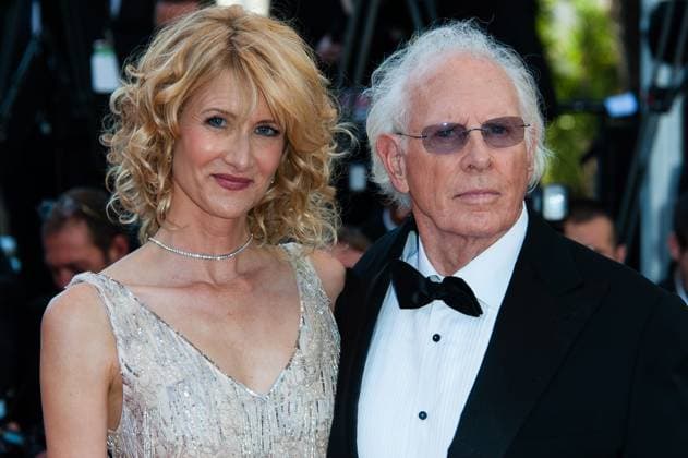 029082_Cannes 2013 - Nebraska - Red Carpet Bruce Dern and Laura Dern arriving at the Nebraska screening held at the Palais Des Festivals as part of the 66th Cannes film Festival in Cannes, France on May 23, 2013. Photo by Nicolas Genin ABACAPRESS.COM Cannes France  Copyright: xGeninxNicolas ABACAx 411725_089 GeninxNicolas ABACAx 411725_089