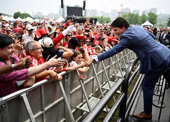 July 1, 2023, Ottawa, ON, CANADA: Prime Minister Justin Trudeau greets people attending Canada Day celebrations at LeBreton Flats, Ottawa on July 1, 2023. Canada s capital city will see some festivities around Parliament Hill, but the main entertainment will be at LeBreton Flats, just west of downtown, where celebrations are expected to return to a sense of normalcy this year. Ottawa CANADA  - ZUMAc35_ 20230701_zaf_c35_017 Copyright: xJustinxTangx
