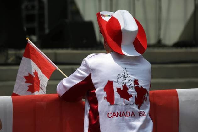 Canadians Celebrate Canada Day In Toronto Canadians celebrate Canada Day in Toronto, Ontario Canada, on July 01, 2023. Toronto Canada  Copyright: xCreativexTouchxImagingxLtdx originalFilename: friedman-canadian230701_npfTl.jpg