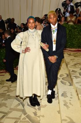 Met Gala 2018 - NYC Pharrell Williams and Helen Lasichanh attending the Costume Institute Benefit at The Metropolitan Museum of Art celebrating the opening of Heavenly Bodies: Fashion and the Catholic Imagination. The Metropolitan Museum of Art, New York City, New York, May 7, 2018. Photo by Lionel Hahn ABACAPRESS.COM New York City NY United States  Copyright: xHahnxLionel ABACAx 635744_249 HahnxLionel ABACAx 635744_249