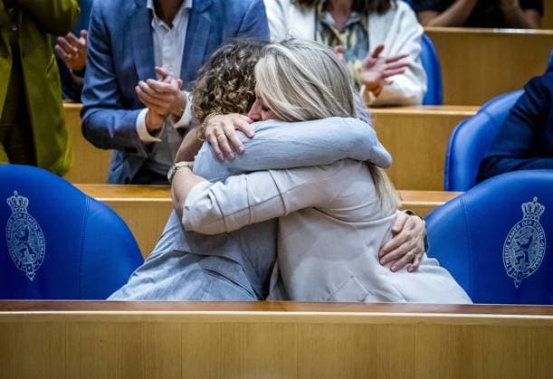 THE HAGUE - Renske Leijten says goodbye to Lilian Marijnissen (SP) in the House of Representatives. Leijten was a Member of Parliament for the SP for 17 years. ANP REMKO DE WAAL netherlands out - belgium out  Copyright: xx x473023170x originalFilename: 473023170.jpg