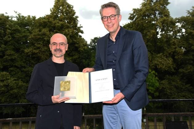 Goyo Montero Preistraeger Ballettdirektor Staatstheater Nuernberg Markus Blume Bayerischer Wissenschenschaft und Kunstminister Muenchen 04.07.2023 Bayerischen Kultursommes im Haus der Kunst Preis.Verleihung Pro meritis scientiae et litterarum Muenchen