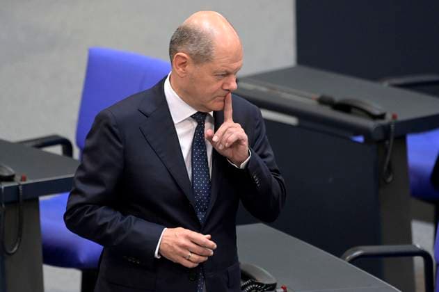 News Themen der Woche KW27 News Bilder des Tages Olaf Scholz in der 114. Sitzung des Deutschen Bundestages im Reichstagsgebäude. Berlin, 05.07..2023 *** Olaf Scholz at the 114 session of the German Bundestag in the Reichstag building Berlin, 05 07 2023 Foto:xF.xKernx xFuturexImage