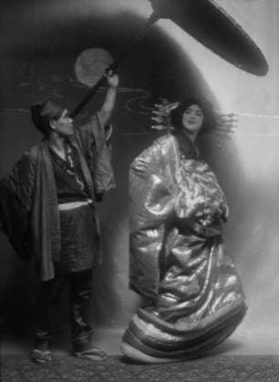 RECORD DATE NOT STATED St. Denis, Ruth, 1913 Mar. 25. Creator: Arnold Genthe. Copyright:xHeritagexArt HeritagexImagesx IMAGO ,2955961 ! ACHTUNG: AUFNAHMEDATUM GESCHÄTZT!  Copyright:HeritagexArt HeritagexImagesx IMAGO