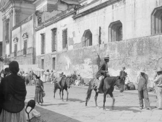 RECORD DATE NOT STATED Travel views of Cuba and Guatemala, between 1899 and 1926. Creator: Arnold Genthe. Copyright:x HeritagexImagesx IMAGO ,2957228 ! ACHTUNG: AUFNAHMEDATUM GESCHÄTZT!  Copyright: HeritagexImagesx IMAGO