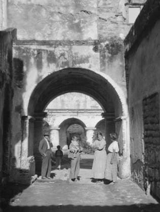 RECORD DATE NOT STATED Travel views of Cuba and Guatemala, between 1899 and 1926. Creator: Arnold Genthe. Copyright:x HeritagexImagesx IMAGO ,2957254 ! ACHTUNG: AUFNAHMEDATUM GESCHÄTZT!  Copyright: HeritagexImagesx IMAGO