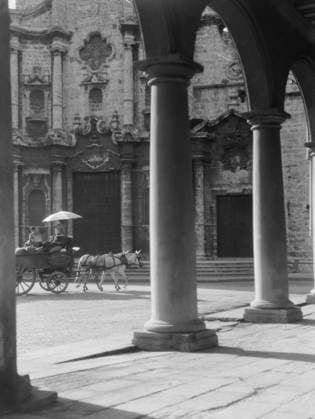 RECORD DATE NOT STATED Travel views of Cuba and Guatemala, between 1899 and 1926. Creator: Arnold Genthe. Copyright:x HeritagexImagesx IMAGO ,2957286 ! ACHTUNG: AUFNAHMEDATUM GESCHÄTZT!  Copyright: HeritagexImagesx IMAGO