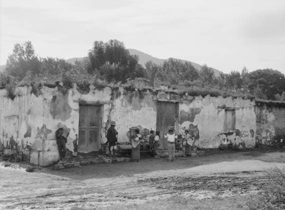 RECORD DATE NOT STATED Travel views of Cuba and Guatemala, between 1899 and 1926. Creator: Arnold Genthe. Copyright:x HeritagexImagesx IMAGO ,2957293 ! ACHTUNG: AUFNAHMEDATUM GESCHÄTZT!  Copyright: HeritagexImagesx IMAGO