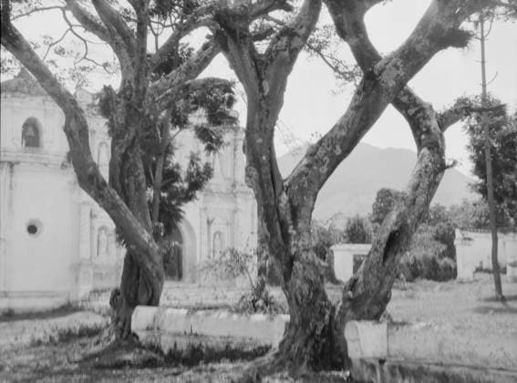 RECORD DATE NOT STATED Travel views of Cuba and Guatemala, between 1899 and 1926. Creator: Arnold Genthe. Copyright:x HeritagexImagesx IMAGO ,2957301 ! ACHTUNG: AUFNAHMEDATUM GESCHÄTZT!  Copyright: HeritagexImagesx IMAGO