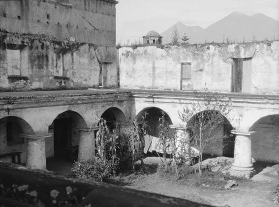 RECORD DATE NOT STATED Travel views of Cuba and Guatemala, between 1899 and 1926. Creator: Arnold Genthe. Copyright:x HeritagexImagesx IMAGO ,2957320 ! ACHTUNG: AUFNAHMEDATUM GESCHÄTZT!  Copyright: HeritagexImagesx IMAGO