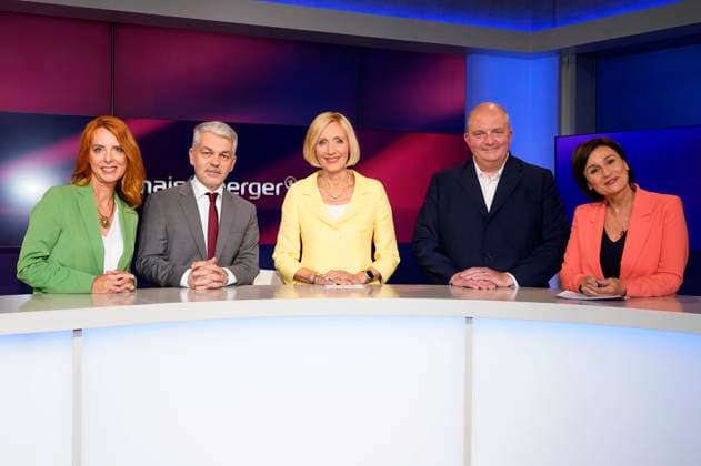News Themen der Woche KW27 Kerstin Palzer, Carlo Masala, Petra Gerster, Jörg Thadeusz und Sandra Maischberger in der ARD-Talkshow maischberger im Studio Berlin Adlershof. Berlin, 05.07.2023 *** Kerstin Palzer, Carlo Masala, Petra Gerster, Jörg Thadeusz and Sandra Maischberger on the ARD talk show maischberger at Studio Berlin Adlershof Berlin, 05 07 2023 Foto:xT.xBartillax xFuturexImage