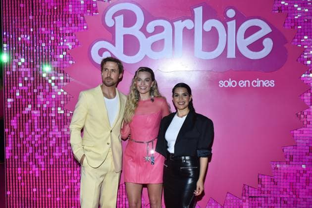 Barbie Pink Carpet July 6, 2023, Mexico City, Mexico: (L-R) Ryan Gosling, Margot Robbie and America Ferrera attend the pink carpet for Barbie at Toreo Parque Central. on July 6, 2023 in Mexico City, Mexico. (Photo by Carlos Tischler Eyepix Group) Copyright: xCarlosxTischler xEyepixxGroupx CT_06072023_95886