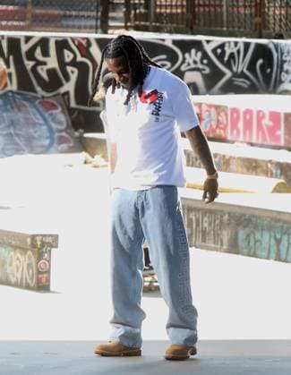 Burna Boy shooting music video on location in Soho, New York City. Featuring: Burna Boy Where: New York, United States When: 06 Jul 2023 Credit: Roger Wong INSTARimages Copyright: xRogerxWongx 52874844 EDITORIAL USE ONLY. NOT FOR USE BY NEWSPAPERS BASED IN THE UK.