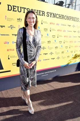 Deutschen Synchronpreis 2023 Claudia Urbschat-Mingues, deutsche Stimme von Angelina Jolie Ankunft, zum 4. Deutschen Synchronpreis 2023 im TIPI in Berlin am 07.07.2023