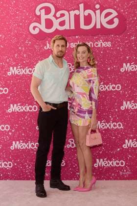 July 7, 2023, Mexico City, Mexico:Ryan Gosling and Margot Robbie pose for photos during Barbie film Photocall at Mexico City Four Sason Hotel. on July 7, 2023 in Mexico City, Mexico. Mexico City Mexico - ZUMAe321 20230708_zia_e321_058 Copyright: xCarlosxTischlerx