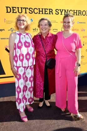 Katrin Fröhlich, Susanna Bonasewicz und Ranja Bonalana bei der Verleihung des Deutschen Synchronpreises 2023 im Tipi am Kanzleramt. Berlin, 07.07.2023
