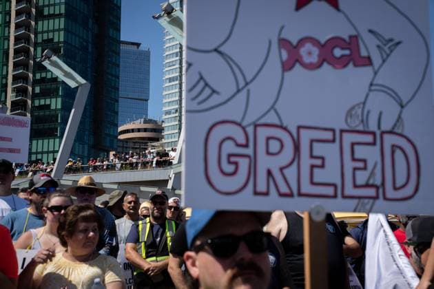 July 9, 2023, VANCOUVER, BC, CANADA: Striking port workers from the International Longshore and Warehouse Union Canada gather at Jack Poole Plaza while attending a rally in Vancouver, on Sunday, July 9, 2023. VANCOUVER CANADA  - ZUMAc35_ 20230709_zaf_c35_040 Copyright: xEthanxCairnsx