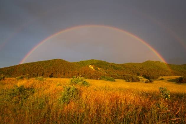 Creative Highlights World Rainbow over Velka Fatra mountains in Turiec region, Slovakia. Folku?ová, ?ilina Region, Slovakia R_GOCY220906F0-1003798-01