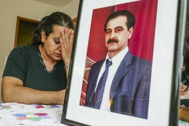 NSU Mord in Dortmund. Am 4 April vor 10 Jahren wurde der Kiosk Besitzer Mehmet Kubasik ermordet. *** NUR FÜR REDAKTIONELLE ZWECKE *** EDITORIAL USE ONLY ***<p>30.03.2016 Dortmund. ACHTUNG Archiv Fotos. Die Witwe des Ermordeten Elif Kubasik. NSU Mord in Dortmund. Am 4 April vor 10 Jahren wurde der Kiosk Besitzer Mehmet Kubasik ermordet. Deutschland NRW Dortmund Copyright: RalfxRottmann *** NSU Murder in Dortmund on 4 April before 10 Years was the Kiosk Owner Mehmet Kubasik murdered *** ONLY FOR EDITORIAL PURPOSE *** EDITORIAL USE ONLY *** P 30 03 2016 Dortmund Attention Archive Photos the Widow of Murdered Elif Kubasik NSU Murder in Dortmund on 4 April before 10 Years was the Kiosk Owner Mehmet Kubasik murdered Germany NRW Dortmund Copyrig Copyright: RalfxRottmann docnrwhugopicture96170346 EDITORIAL USE ONLY