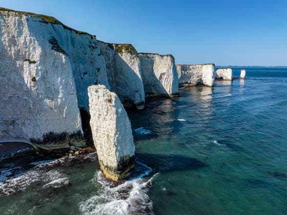 Creative Highlights World Luftbild von der Kreideküste Old Harry Rocks, Jurassic Coast, Isle of Purbeck, Dorset, England, Großbritannien, Europa *** Luftbild from the Chalk coast Old Harry Rocks, Jurassic Coast, Isle of Purbeck, Dorset, England, Great Britain, Europe Copyright: imageBROKER/MarkusxKeller ibxmkl09400711.jpg