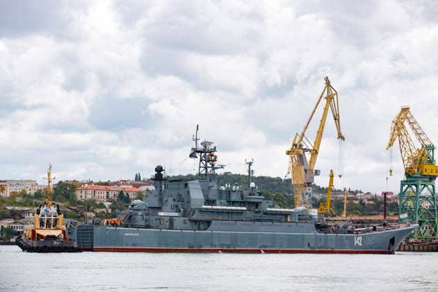 Sep 26, 2021 - Sevastopol, Crimea - Novocherkassk (BDK-46) is a large landing ship of project 775, serving in the Black Sea Fleet of the Russian Navy. Sevastopol Crimea  - ZUMAk136 20210926_new_k136_608 Copyright: xKatrinaxKochnevax