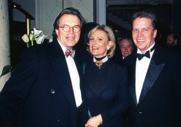 Wolfgang Lippert, deutscher Sänger, Entertainer und Fernsehmoderator (links), neben Sabine Christiansen und Theo Baltz, Deutschland um 2000. Copyright: HartwigxValdmanis Nur redaktionelle Nutzung. Editorial usage only. VAL_720001960