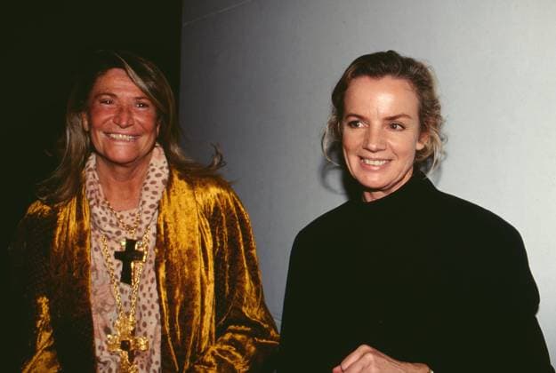Modedesignerin Jil Sander, rechts, bei der Chanel Modenschau in Paris, Frankreich 1993. Copyright: HartwigxValdmanis Nur redaktionelle Nutzung. Editorial usage only. VAL_720100466
