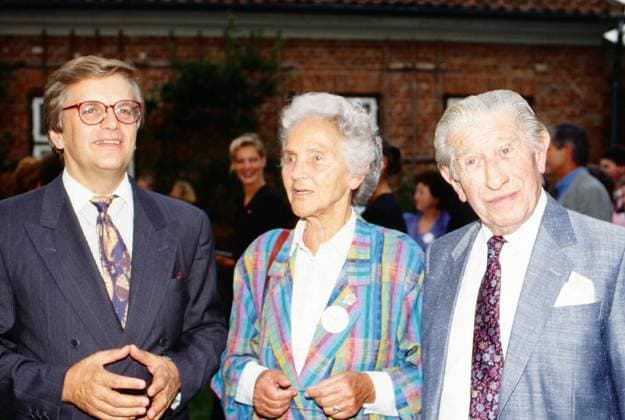 Pianist Justus Frantz, Publizistin Marion Gräfin Dönhoff und Unternehmer und Sponsor Zino Davidoff beim Prix Davidoff, 1991. Copyright: HartwigxValdmanis Nur redaktionelle Nutzung. Editorial usage only. VAL_720100522