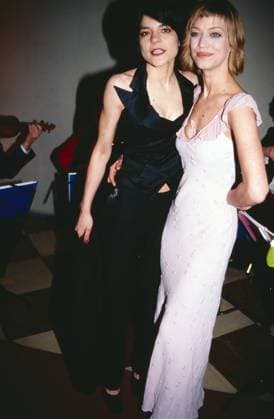 Jasmin Tabatabai und Heike Makatsch bei einem event, Deutschland, circa 1999. Copyright: HartwigxValdmanis Nur redaktionelle Nutzung. Editorial usage only. VAL_720100800