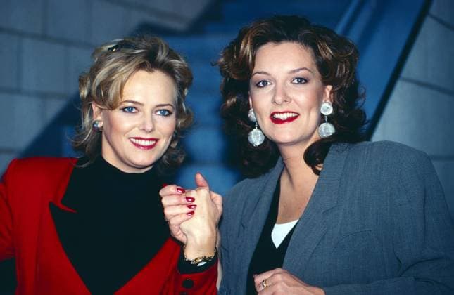 Herman & Tietjen, NDR Talkshow, 1997, moderiert von Eva Herman und Bettina Tietjen. Copyright: HartwigxValdmanis Nur redaktionelle Nutzung. Editorial usage only. VAL_720101048