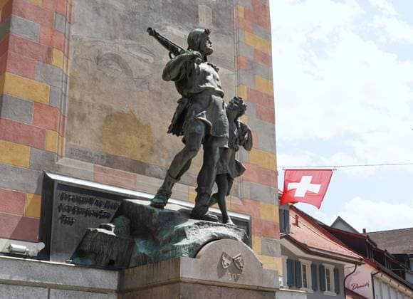 Foto Manuel Geisser 11.07.2023 Altdorf Schweiz. Bild . Wilhelm Tell Denkmal *** Photo Manuel Geisser 11 07 2023 Altdorf Switzerland picture William Tell monument 