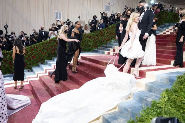 Met Gala Celebrating (In America: An Anthology of Fashion) - New-York Sydney Sweeney attends The 2022 Met Gala Celebrating In America: An Anthology of Fashion at The Metropolitan Museum of Art on May 02, 2022 in New York City, USA. Photo by DNphotography ABACAPRESS.COM NEW-YORK United States  Copyright: xDNPhotography ABACAx 808275_280 DNPhotography ABACAx 808275_280 