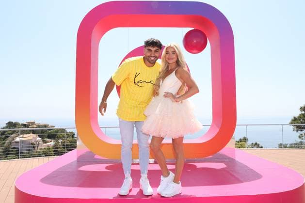 Cannes - Creator Villa by Instagram Day 2 Younes Zarou and Pamela Reif attend at Creator Villa by Instagram held at Palais Bulles during the 75th annual Cannes film festival at Theoule sur Mer near Cannes on May 20, 2022 in Cannes, France. Photo by Jerome Domine ABACAPRESS.COM Paris  Copyright: xDominexJerome ABACAx 810692_018 DominexJerome ABACAx 810692_018 