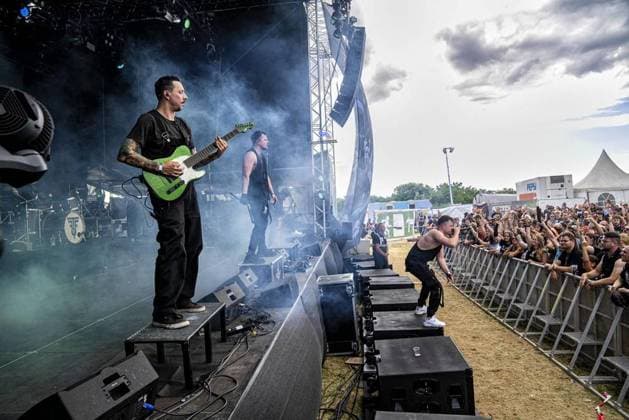Dong Open Air 2023 *** NUR FÜR REDAKTIONELLE ZWECKE *** EDITORIAL USE ONLY ***<p>Heavy Metal Fans bevölkern am 15.7.2023 die Halde Norddeutschland in Neukirchen Vluyn und die Gruppe From Fall to Spring spielt ihr letztes Stück. Es findet ein Musikfestival über 3 Tage statt. Foto : Arnulf Stoffel Funke Foto Services< p> Buntes Deutschland NRW Neukirchen-Vluyn Copyright: ArnulfxStoffel *** Dong Open Air 2023 FOR EDITORIAL PURPOSES ONLY EDITORIAL USE ONLY p Heavy metal fans populate the Halde Norddeutschland in Neukirchen Vluyn on 15 7 2023 and the group From Fall to Spring plays its last piece There will be a music festival over 3 days Photo Arnulf Stoffel Funke Foto Services p Buntes Deutschland NRW Neukirchen Vluyn Copyright ArnulfxS Copyright: ArnulfxStoffel doc7r3ioelm6oo42c7n28u ,EDITORIAL USE ONLY