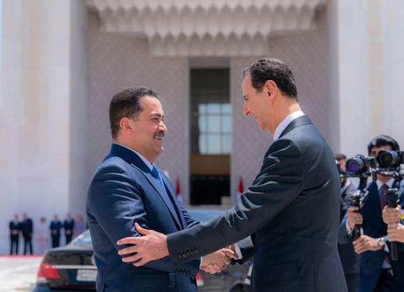 News Themen der Woche KW28 News Bilder des Tages Syrian President Bashar al-Assad receives Iraqi Prime Minister Muhammad al-Sudani in Syria Syrian President Bashar al-Assad receives Iraqi Prime Minister Muhammad al-Sudani in Syria on July 16, 2023. Photo by Syrian Presidency apaimages Syria Syria Syrian Arab Republic 160723_SYRIA_SPO_00 (1) Copyright: xapaimagesxSyrianxPresidencyx xapaimagesx