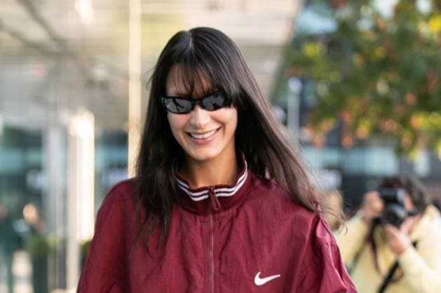 MFW - Bella Hadid Leaves Versace?s Headquarter Bella Hadid leaves Versace?s headquarter during Milan Fashion Week Womenswear Spring Summer 2023 in Milan (Italy) on September 22, 2022. Photo by Marco Piovanotto ABACAPRESS.COM Milan Italy  Copyright: xPiovanottoxMarco ABACAx 825697_015 PiovanottoxMarco ABACAx 825697_015 