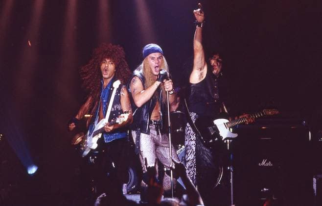 Les Inconnus Les Inconnus, Bernard Campan, Pascal Legitimus et Didier Bourdon parodient un groupe de hard rock le 5 octobre 1992 a paris, France. Photo by Pascal Baril ABACAPRESS.COM Paris France  Copyright: xBarilxPascal ABACAx 830479_018 BarilxPascal ABACAx 830479_018 